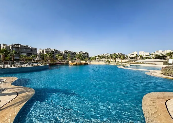 With Pool & Access Ein Bay * Ain Sukhna
